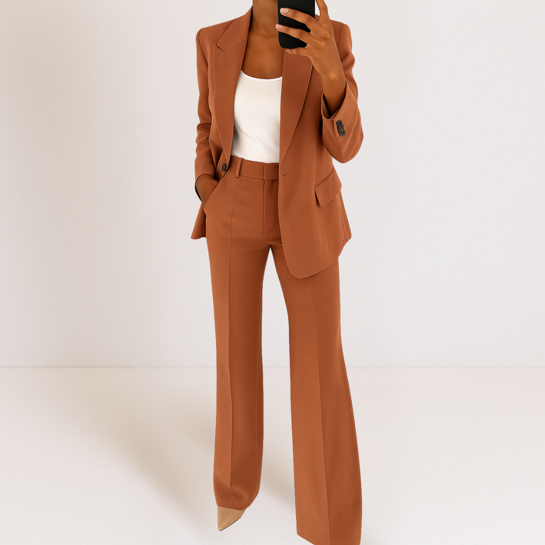 Suzan™ | Elegant damesæt med blazer og bukser