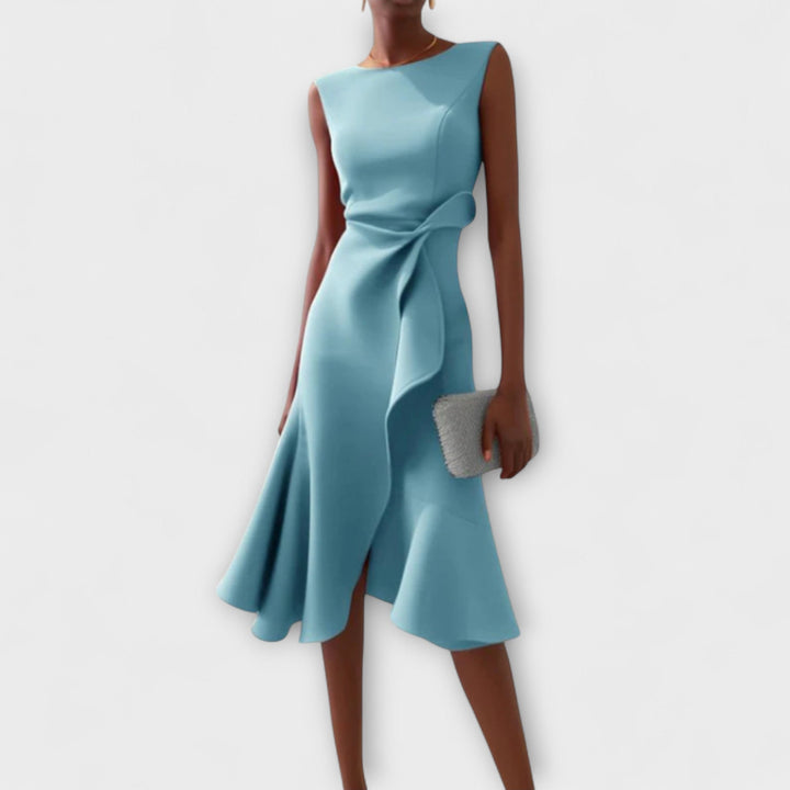 Claire™ | Elegant midikjole med drapering