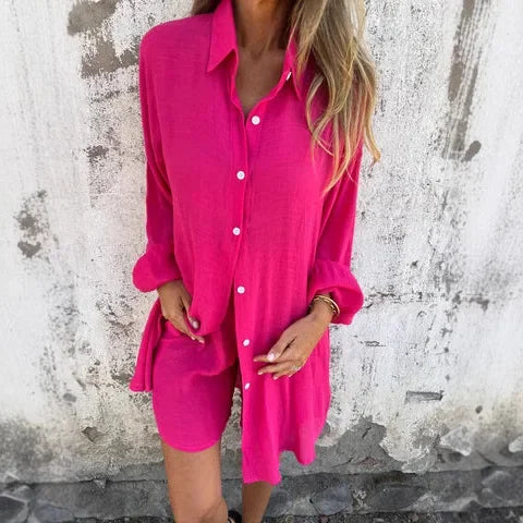 Donna™ | Komfortabelt sommersæt med let bluse og shorts